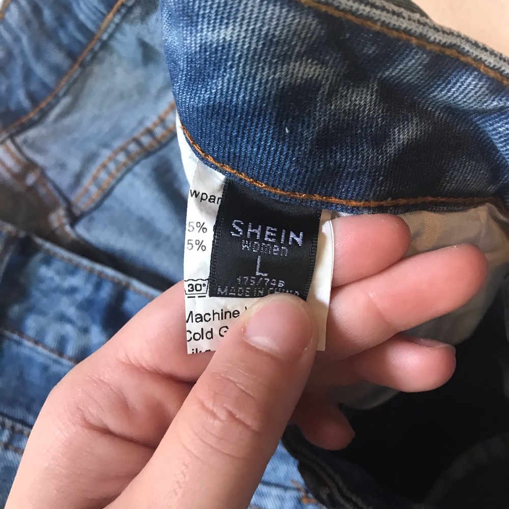 Shein boyfriend jeans - Picture 3 of 3